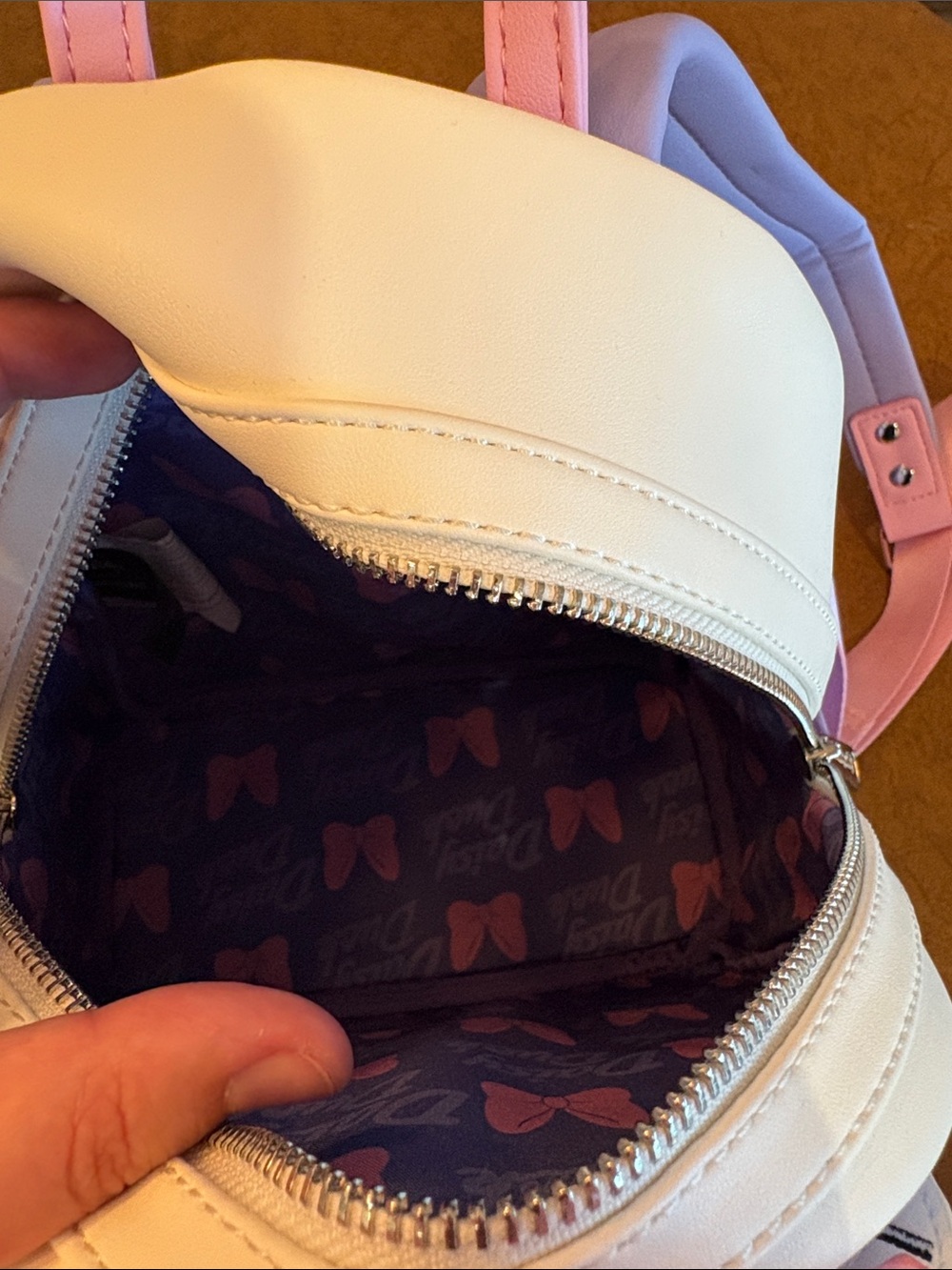 Loungefly Daisy Duck Mini Backpack - Picture 3 of 4